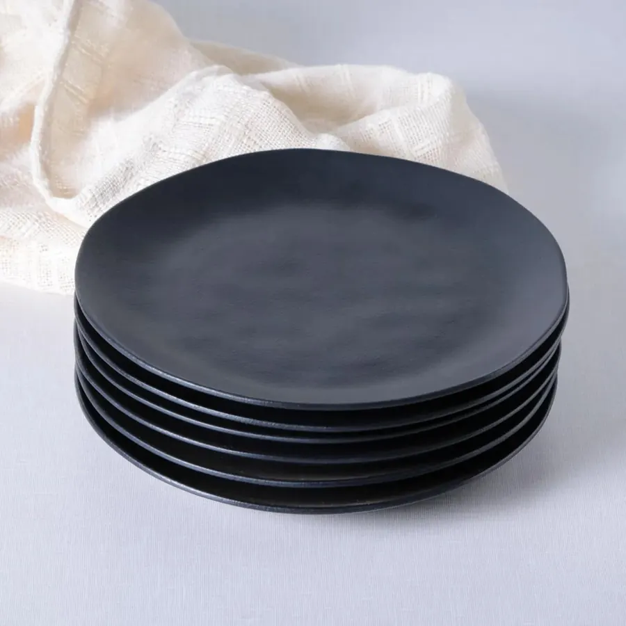 Conjunto com 30 Pratos Raso Org�nico Preto Matte Porto Brasil